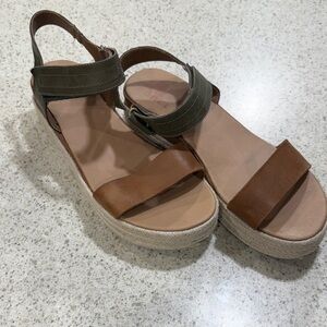 Sorel Tan and Olive Carmen Sandals